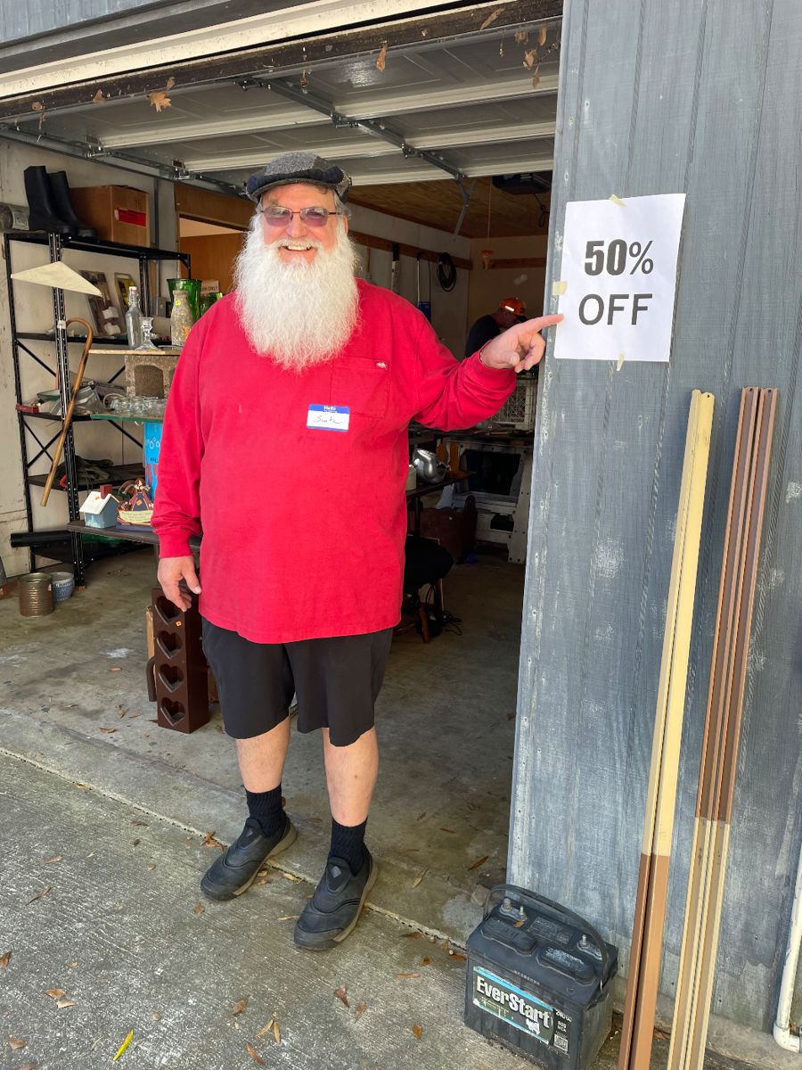 Candelaria Living Estate Sale in Texarkana, AR starts on 11/16/2023