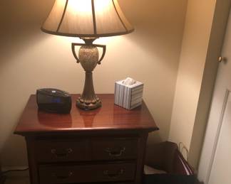 ONE NIGHTSTAND