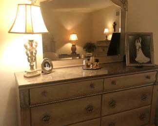 DRESSER WITH MIRROR
