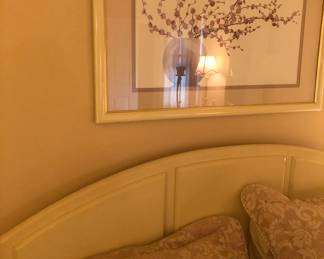 QUEEN SIZE HEADBOARD