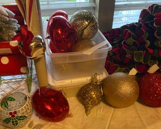 Christmas - large ornaments 