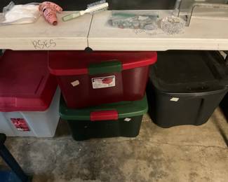 Garage - empty totes