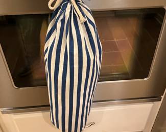 Kitchen - plastic bag holder
