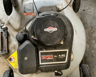 Garage - lawn mower