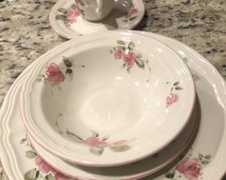 8 place settings of everyday Gibson dishes