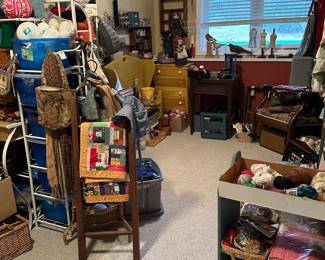 Fabric and sewing notions 