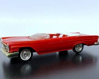 JO-HAN 1/25 1962 Chrysler 300 Convertible  Dealer Promo Friction Car .......To register in order to place bids go to www.capitolsalesservices.hibid.com