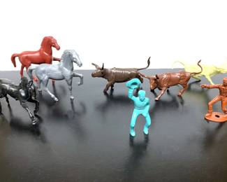Vintage Western theme plastic figures 