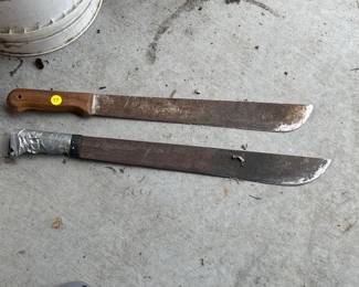 machetes