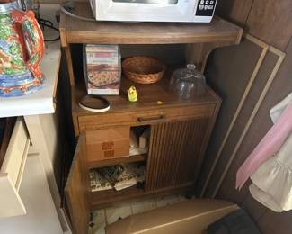 cabinet microwave