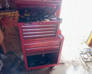 tool chest on chest