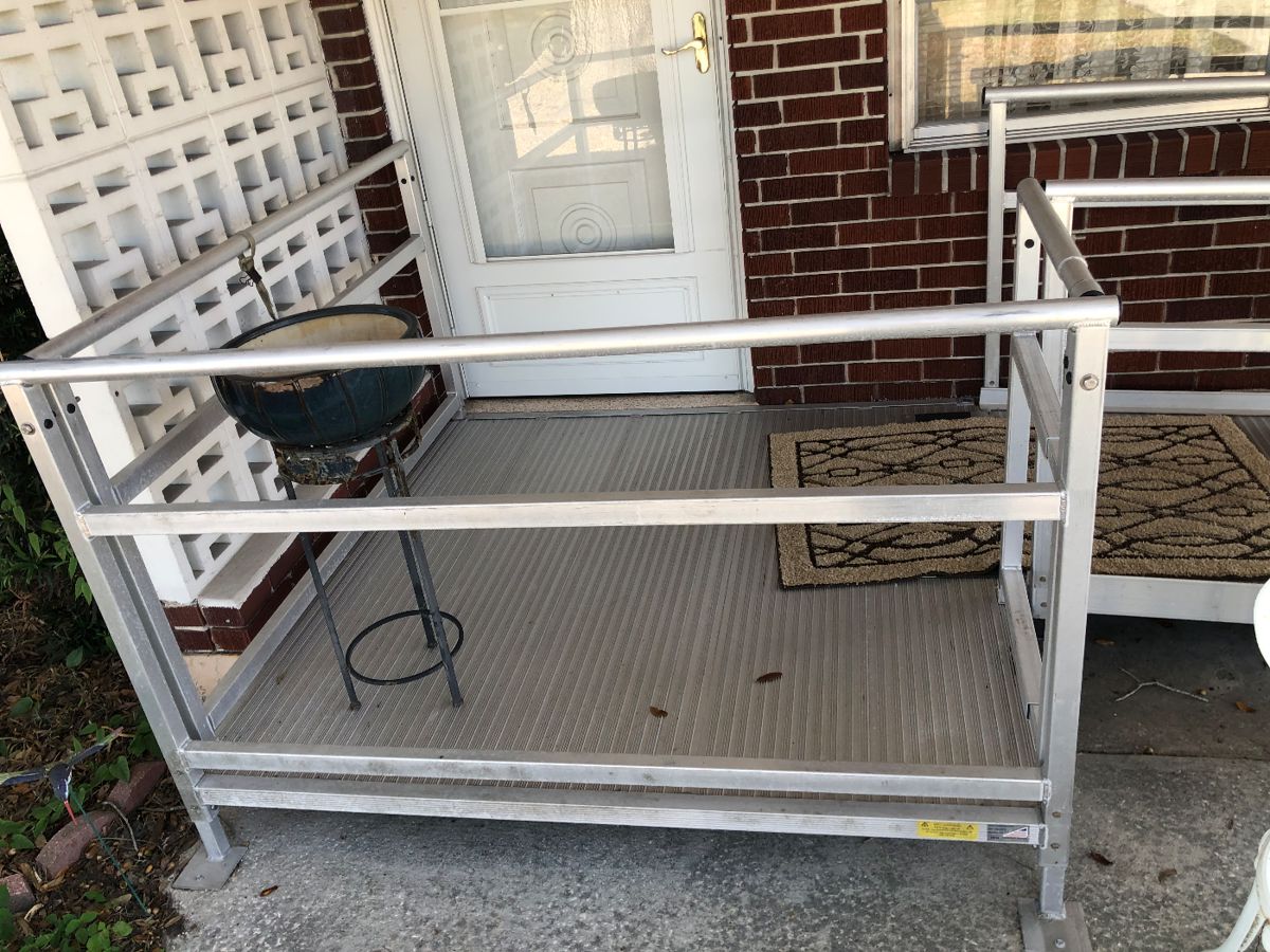 Plant city picker sale! in Plant City, FL starts on 11/11/2023