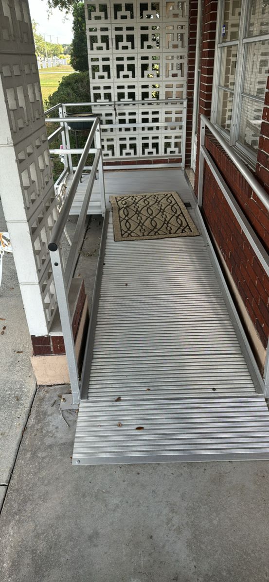 Plant city picker sale! in Plant City, FL starts on 11/11/2023