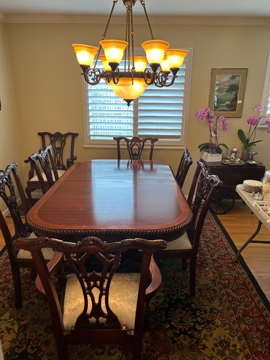 South Land Park Estate Sale in Sacramento, CA starts on 11/11/2023