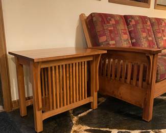 Simply Amish Prairie Mission End Table