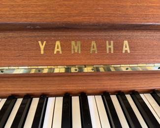 9B	Rare Yamaha upright teak piano U7 H 2487258									
60Wx26Dx51T	- $3,995