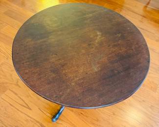 11	$275 	
Antique round drop front table 32Dx29T									
