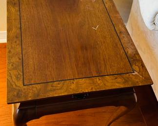 1	$150 	
Pair of end tables Hickory chair company 18x26x22	