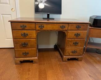 29	$175 	
Ethan Allen wood desk Chippendale style pulls 	