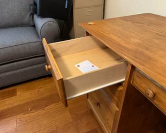 26B 	$250 	
Pine wood desk 7 drawers 62x23x29T		