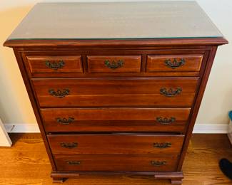 33	$299 	
Solid wood Link Taylor 7 drawers chest drawer 38Wx19Dx47T	