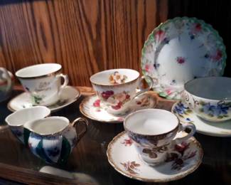 Hall China and various others.