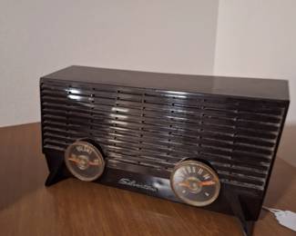 Silverstone vintage radio