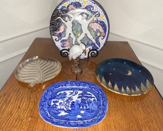 Platters and dishware 
