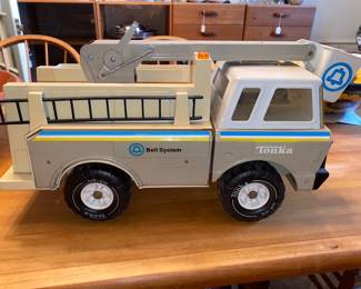 Bell Systems Tonka truck 