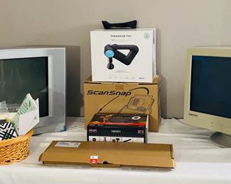 Vintage gamers we have what you're looking for! Sony Trinantron KV-20Fs120 , Acer Predator X27 , NEC color accurate media production monitor