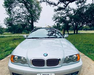 German luxury for your driving pleasure. Garage kept, well maintained, stated, plated and ready for new roads.