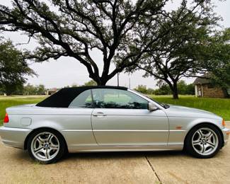 Beautiful Beemer ! 2001 BMW 330 IC convertible .