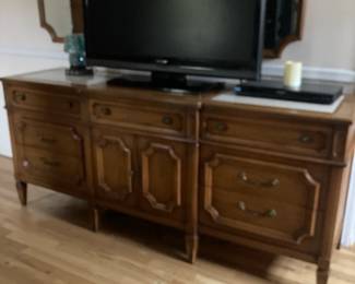 French Provincial Dresser