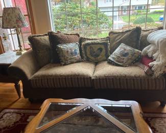 Raymour And Flanigan Cindy Crawford Roll Arm Sofa