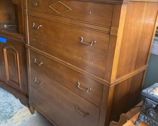 Mid Century Modern Dresser