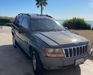 Jeep Grand Cherokee Laredo 86,000 Miles 2000 - leather interior $5,000
Jeep Grand Cherokee Laredo 86,000 miles
2WD , leather
VIN# 1J4G248N2YC275678
$5,000