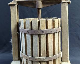 The Lansing Company Antique Grape Press, 21" x 13" x 11"
