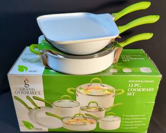 Grand Gourmet Non-Stick Ceramic 12 Piece Cookware Set, New In Box, 12" Covered Saute Pan, 11" Stir Fry Pan, And 11" Square Skillet
