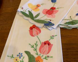 New Guest Hand Towels