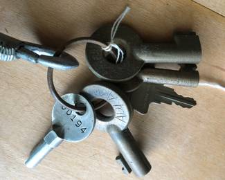 Railroad keys