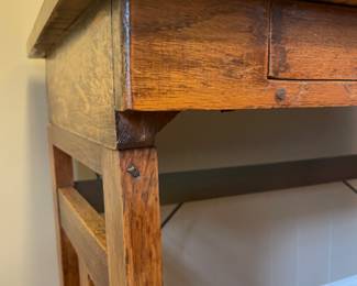 #26 Antique Mission Oak Arts and Craft Writing Desk - 1 Drawer w/Lock and Pullout Flat Drawer. Hinged Legs for folding (32x18x26) $ 325.00