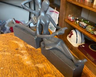 #41 Danya B metal scuplture boy & girl reader bookends 6x4x6.5 $ 30.00