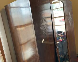 #55 Wood wardrobe with one door and full length mirror - ornate wood carvings - 47x74.5x18 $ 75.00