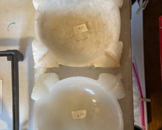 #38 Vintage aztec carved alabaster cigar ashtray XL $ 18.00
#39 Vintage aztec carved alabaster cigar ashtray large $ 16.00