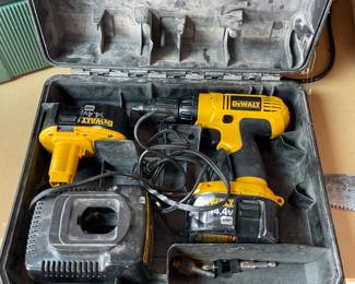 DeWalt 14.4v drill 