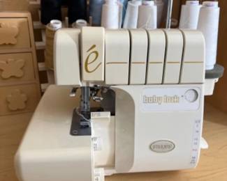 Baby Lock Serger Imagine BLE1AT w/ Thread