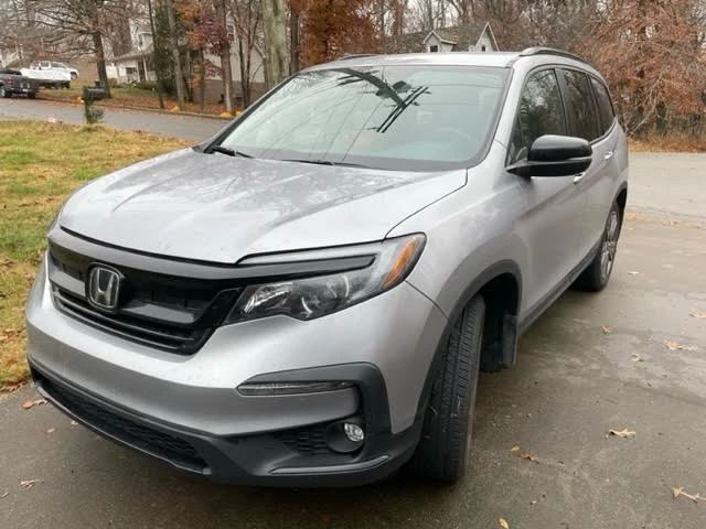 This Gorgeous  2022 Honda Pilot, Sport Model with 3.5L, V-6 with VIN # 5FNYF5H34NB028289, Only (11,091 +or - original miles), fully loaded is being offered for sale to the person with the highest offer by noon on Saturday, February 10th.  The car can be seen beginning Feb. 8th, and you can begin making offers that day. Offers will begin at $27,500 with a minimum increment of $200.00. By noon on Saturday Feb. 10th, whoever has the highest offer will own the car. For more information on the car or how making an offer/s works, please contact me by text or email. 