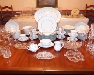 Noritake "Sabina" 90  Piece China Set (See Next Picture)