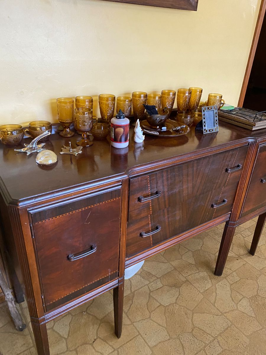 Antique and collectibles in Gloster, MS starts on 11/16/2023