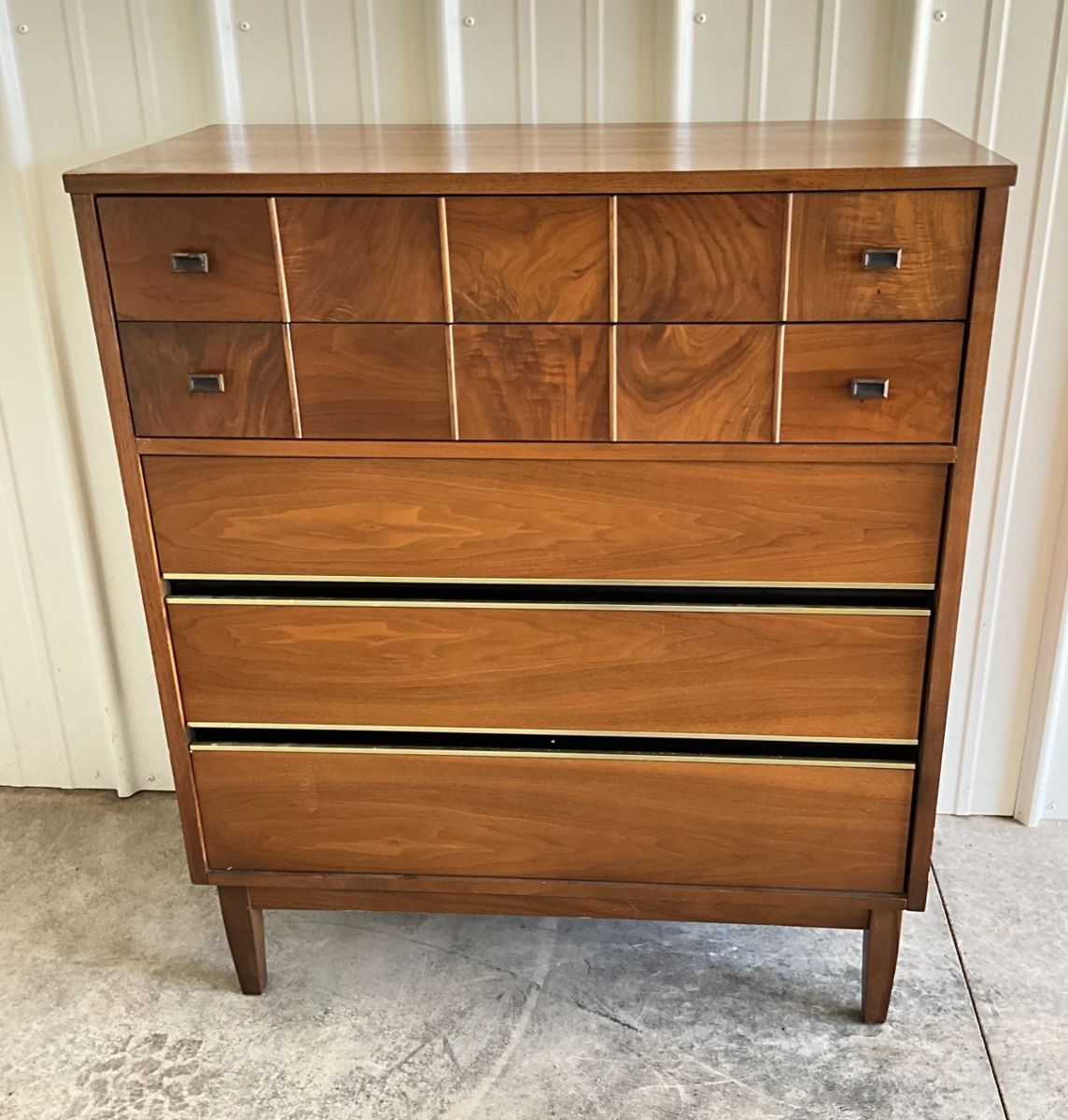 New Richmond Estate Auction starts on 11/11/2023